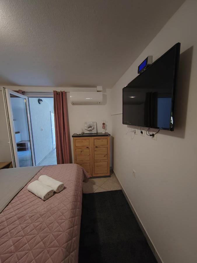Apartment 700 M Od Mora Valbandon, Hrvatska Fažana Buitenkant foto